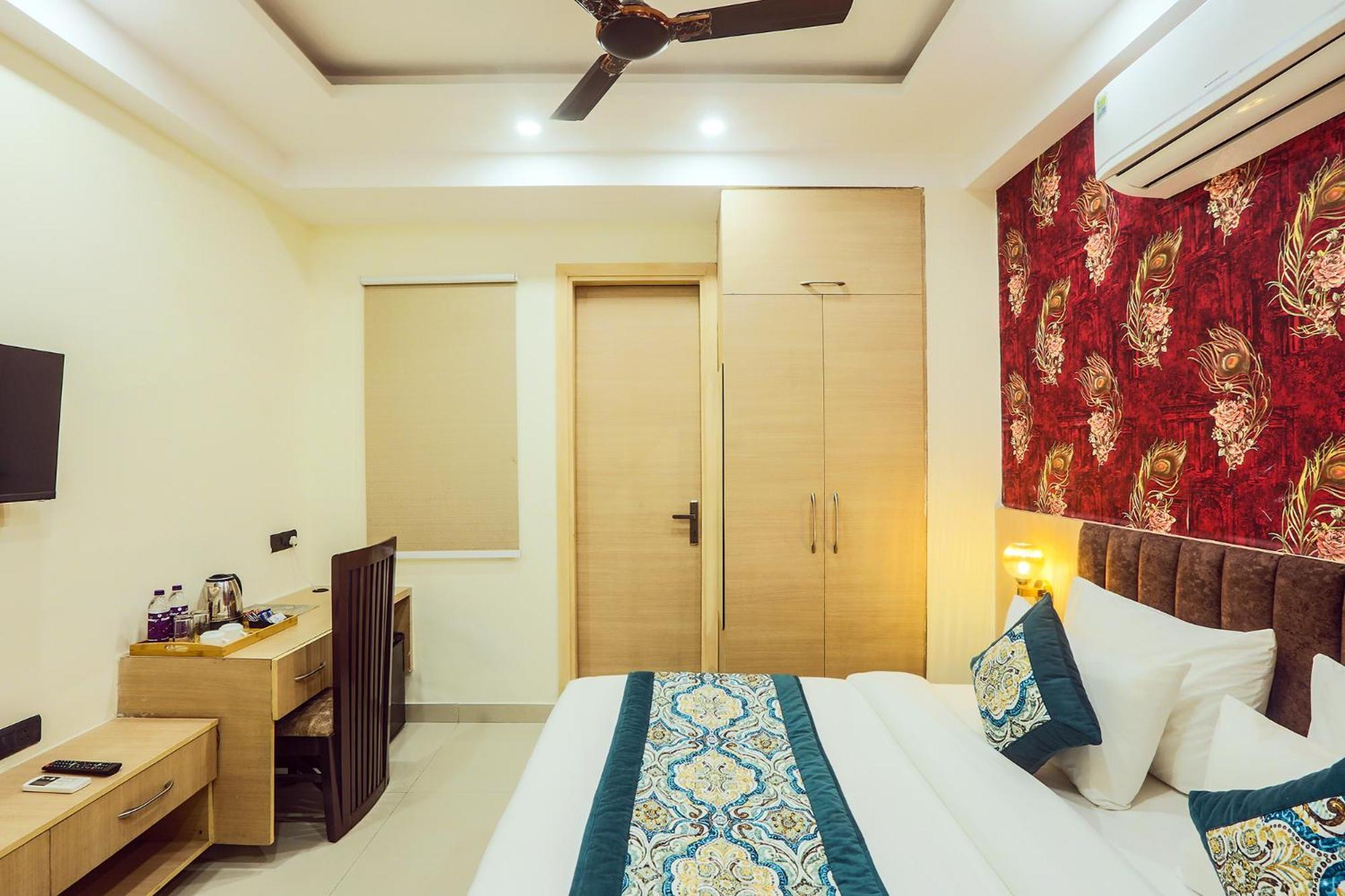 Hotel Green Lotus Luxe Gurgaon Ngoại thất bức ảnh