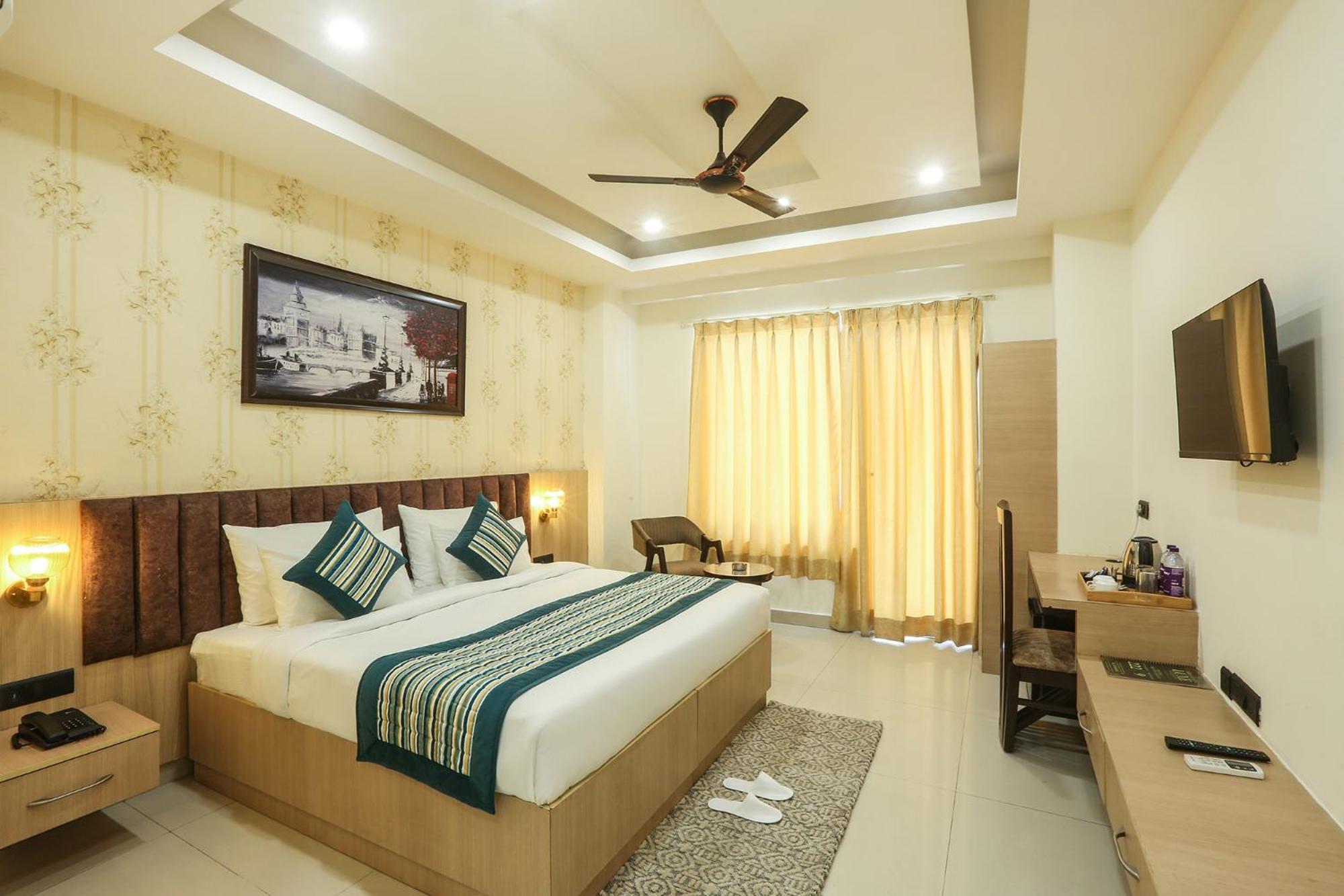 Hotel Green Lotus Luxe Gurgaon Ngoại thất bức ảnh