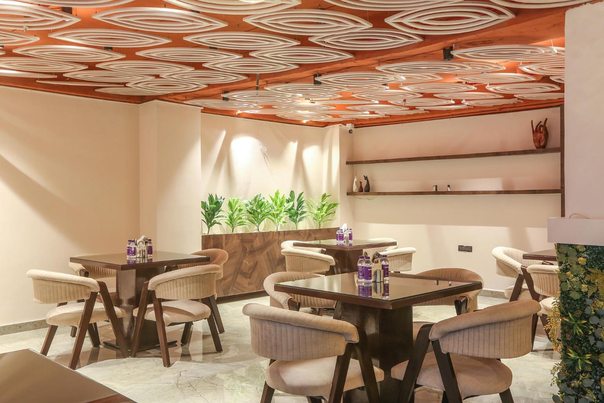 Hotel Green Lotus Luxe Gurgaon Ngoại thất bức ảnh