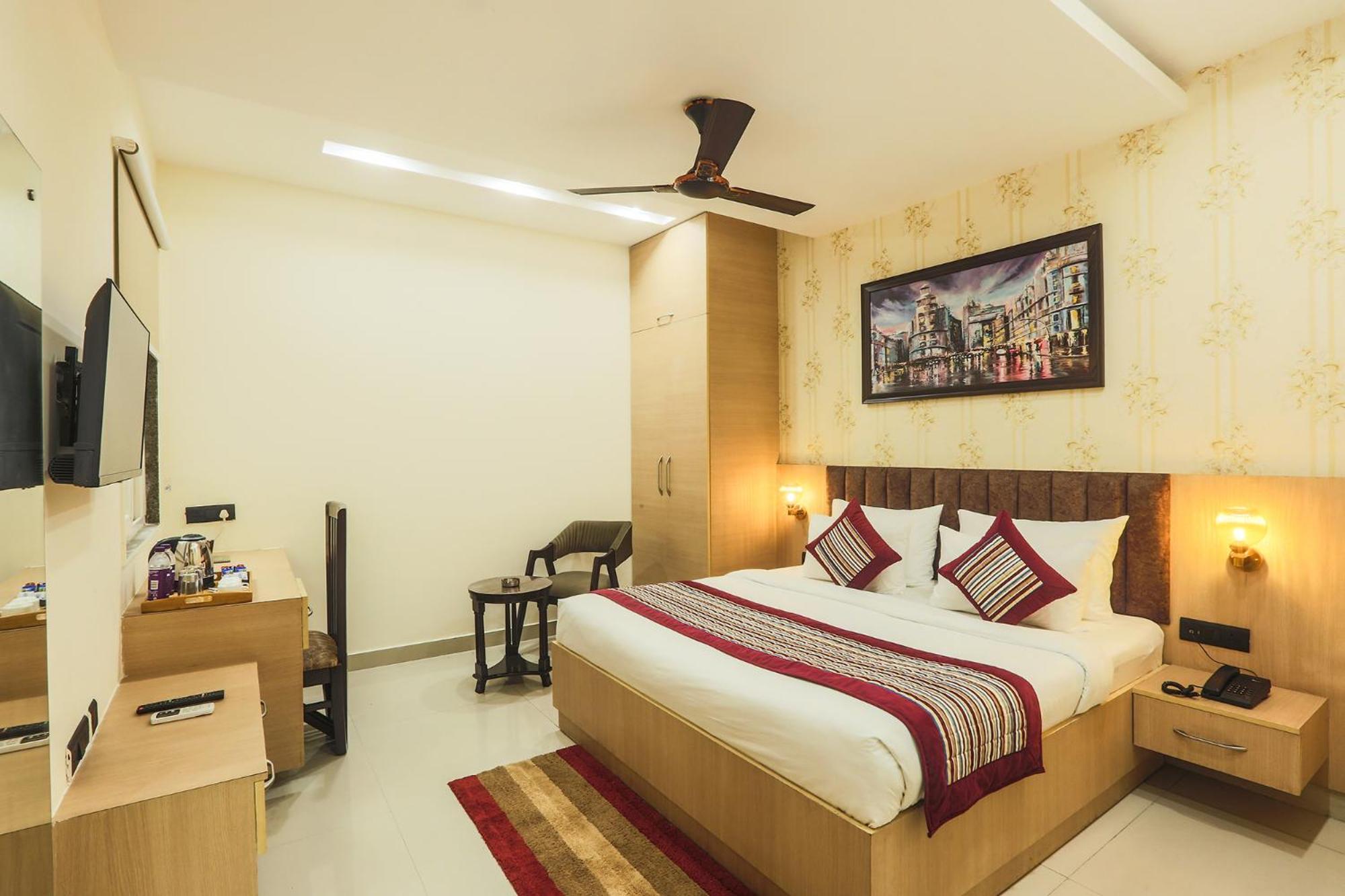 Hotel Green Lotus Luxe Gurgaon Ngoại thất bức ảnh